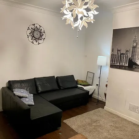 One Double Bedroom Center